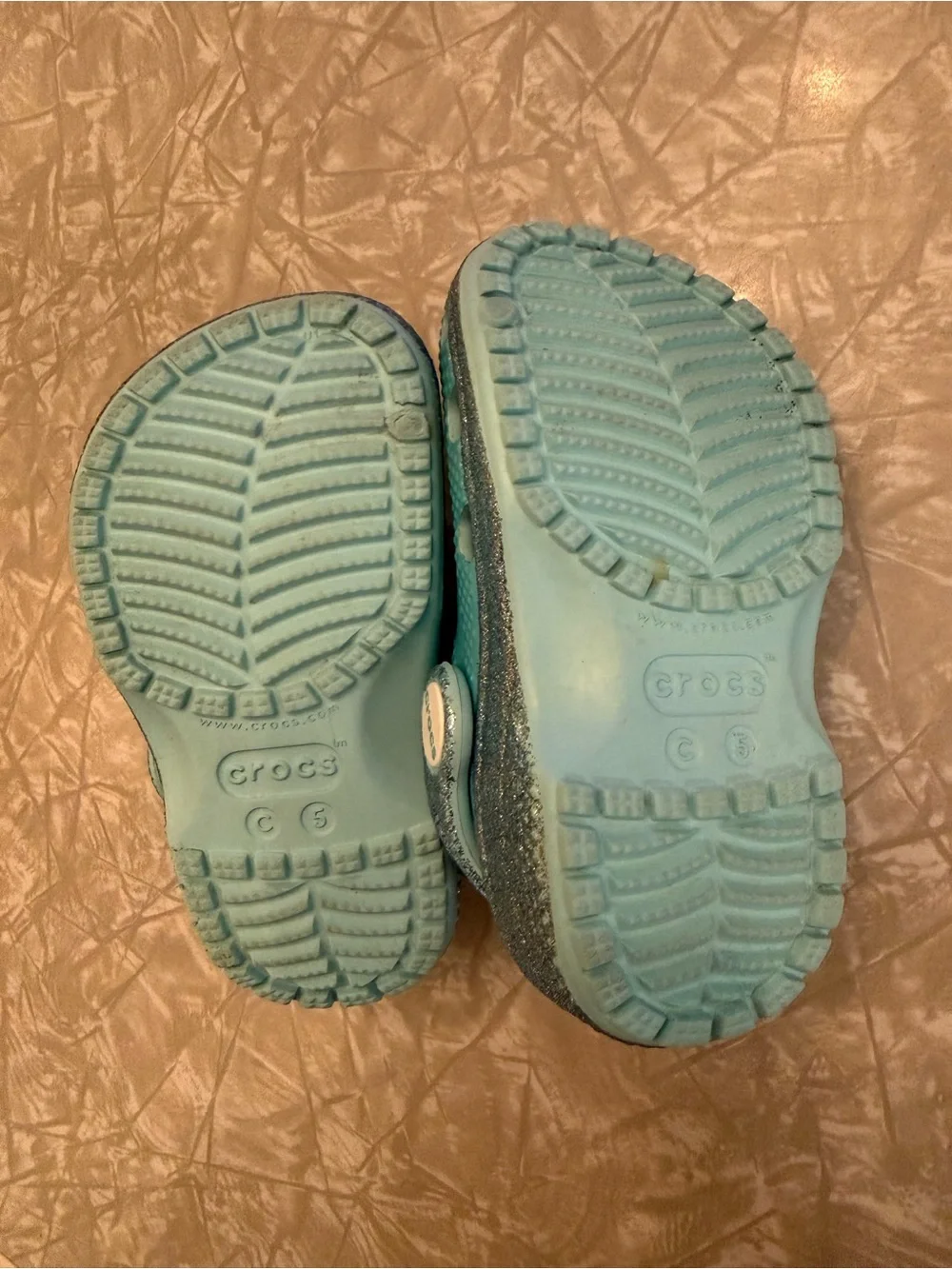 Disney Frozen Elsa CROCS “Little Kid”